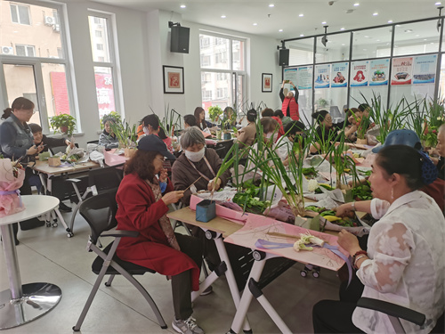 �ж�ĸ�ף�����Ī���ߡ� �����ʹ�������������չĸ�׽��߲˲廨�