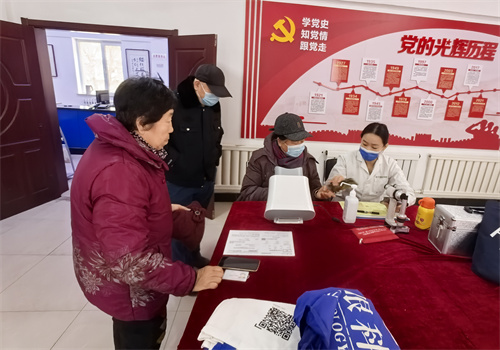 明廉街道华凯社区开展“邻里守护,医路同行” 眼科义诊活动