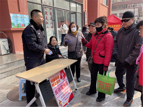 ഫůģ־Ը ʹֵչѧ׷־Ըϵл