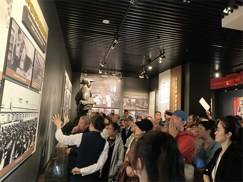 �ʹ��������ֵ�����������չ����ɫ֮�á� �����߽�����һ����ʷ����� ����ȼ�����顱��