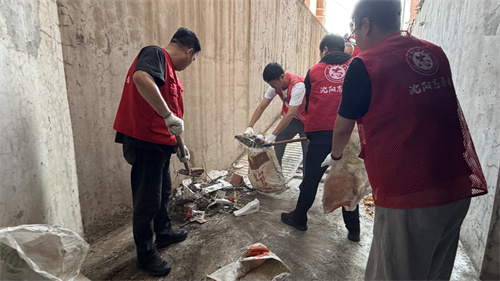 皇姑区明廉街道明北社区:深化“三长五员”联动治理 开展消防安全“解纾暖”专项清理行动